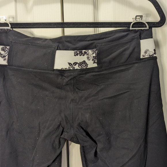 Lululemon Belt-it-out Yoga Pants - Picture 6 of 8